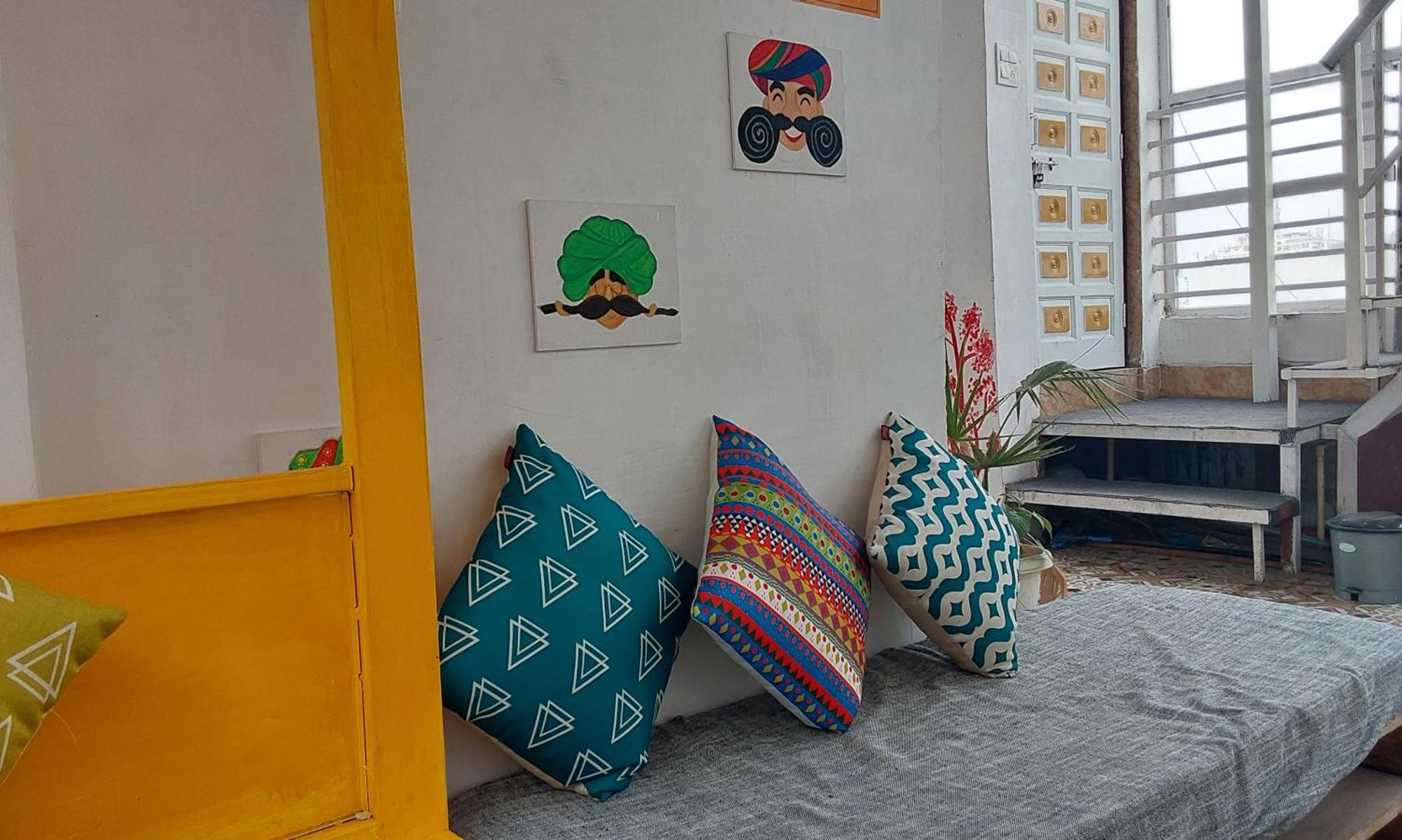 Raahi Backpacker'S Hostel Udaipur Exterior foto