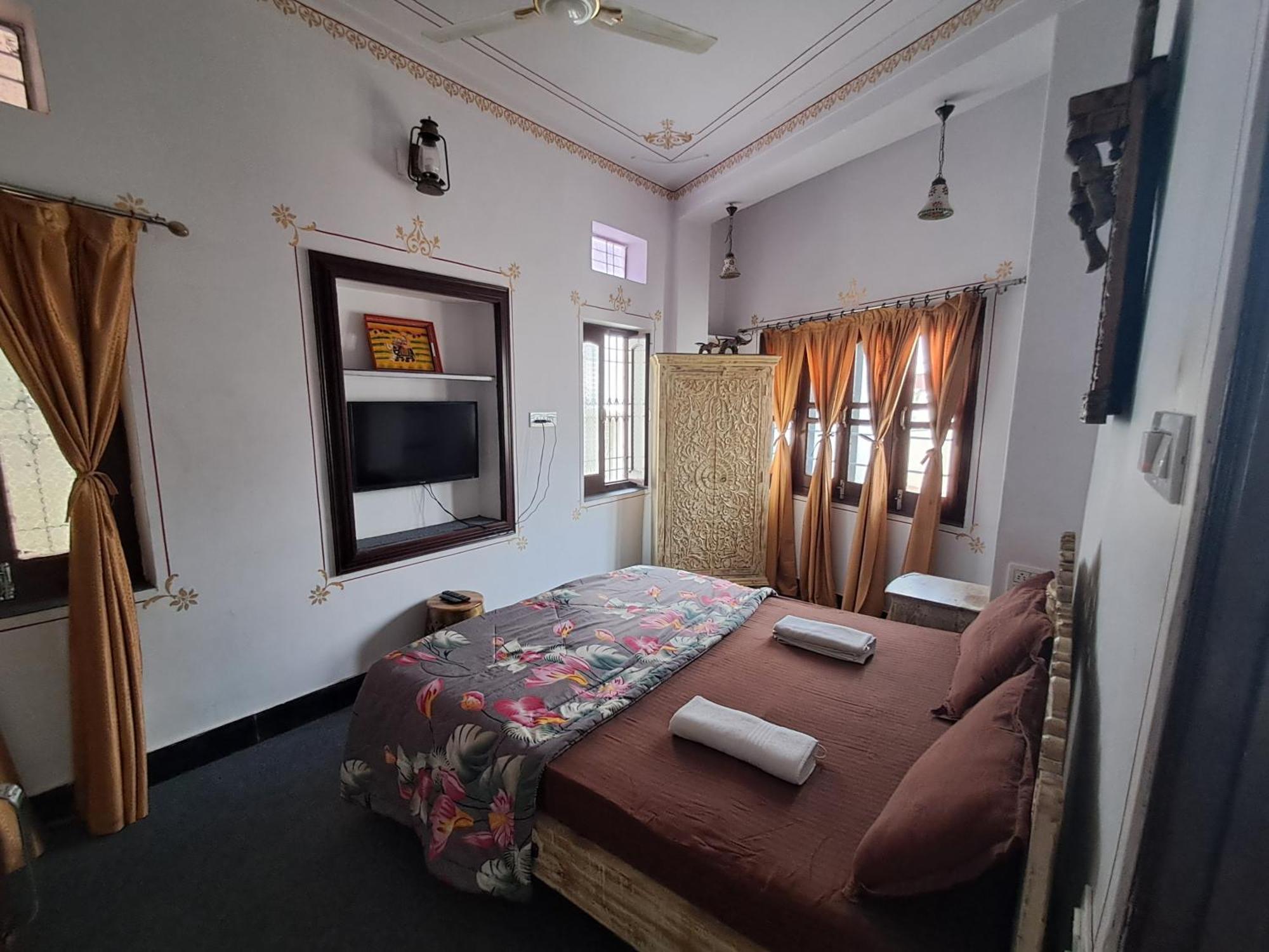 Raahi Backpacker'S Hostel Udaipur Exterior foto