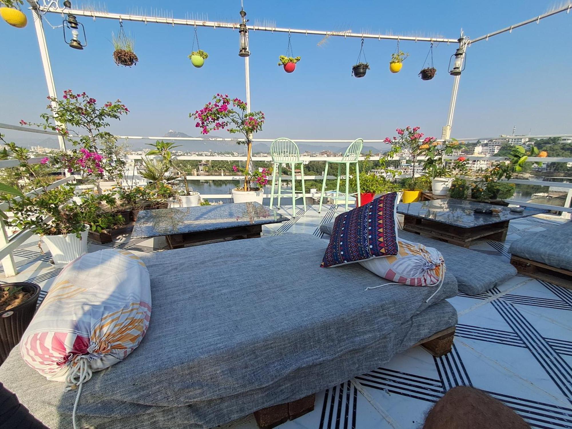Raahi Backpacker'S Hostel Udaipur Exterior foto