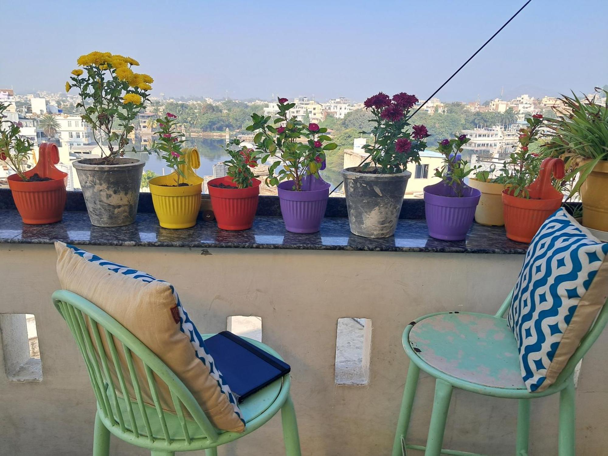 Raahi Backpacker'S Hostel Udaipur Exterior foto